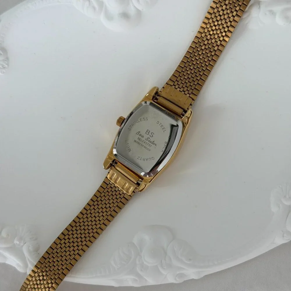 SKU:0482 gold‎ white mini watch vintage vibe+in a gift bag fit any hand size
